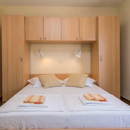 Gasthuis Apartments&rooms Beus Makarska