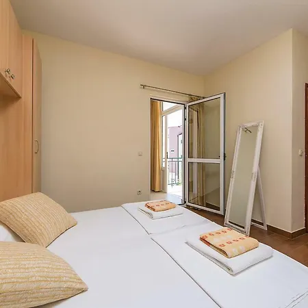 Apartments&rooms Beus Gasthuis Makarska