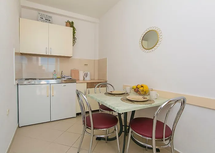 Gasthuis Apartments&rooms Beus 3*