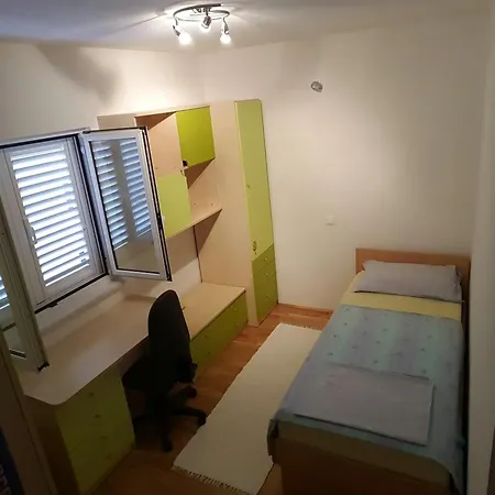 & Beus Гостьовий будинок 3*