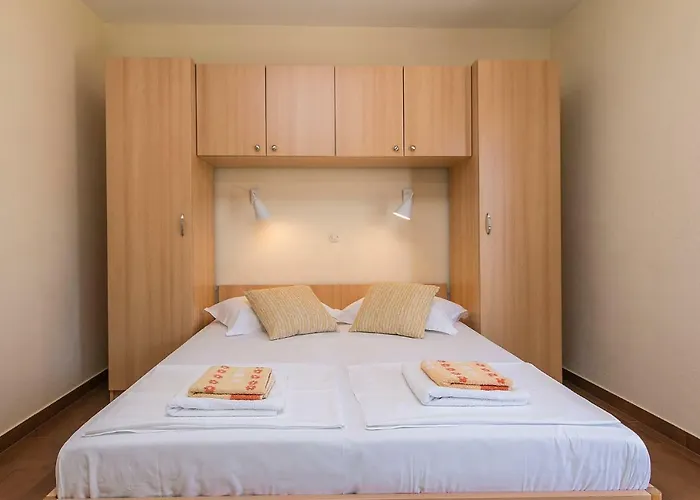 Pensionat & Beus Makarska